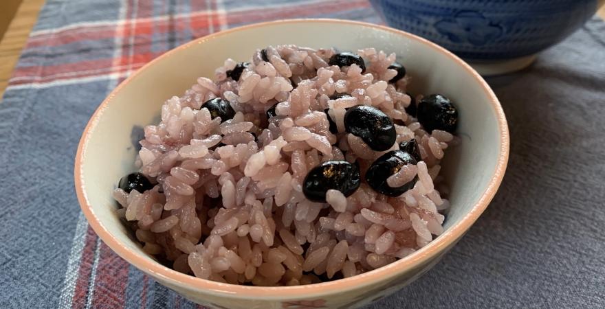 Black soybean rice with a Japanese dish