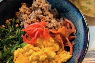 Yonshoku Donburi