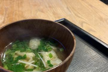 Miso soup with daikon leaves and abura-age