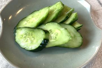 Japanese cucumber pickles on a plate